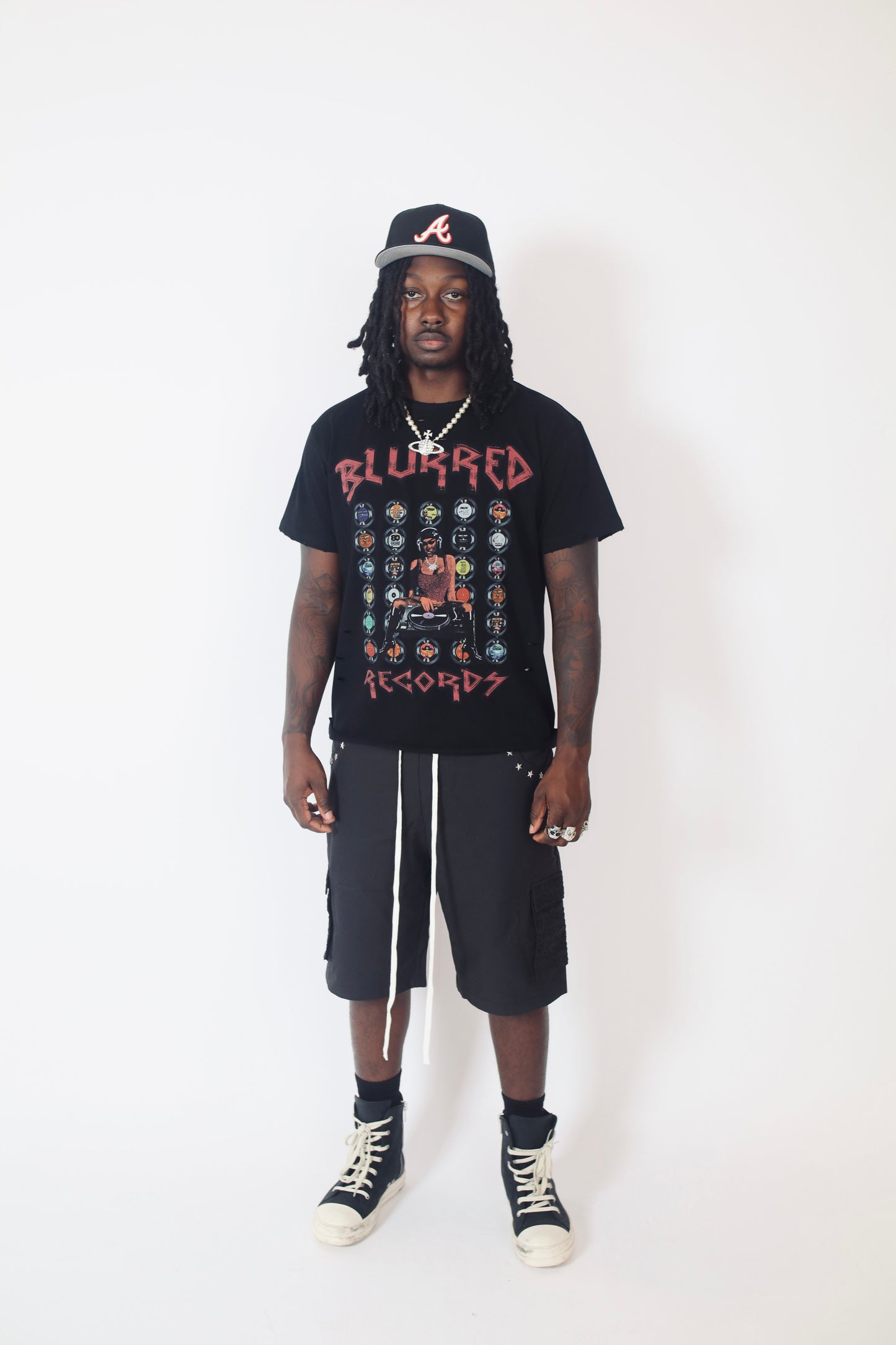 BLACK CHROMESTAR CARGOS